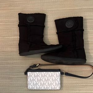 Michael KORS Bundle 🌟 {Girls - 3M Boots & Small handbag)